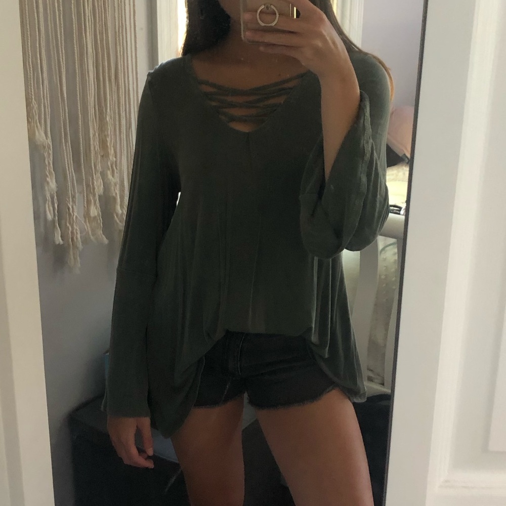 WILL OFFER DISCOUNT!! Long sleeve blouse